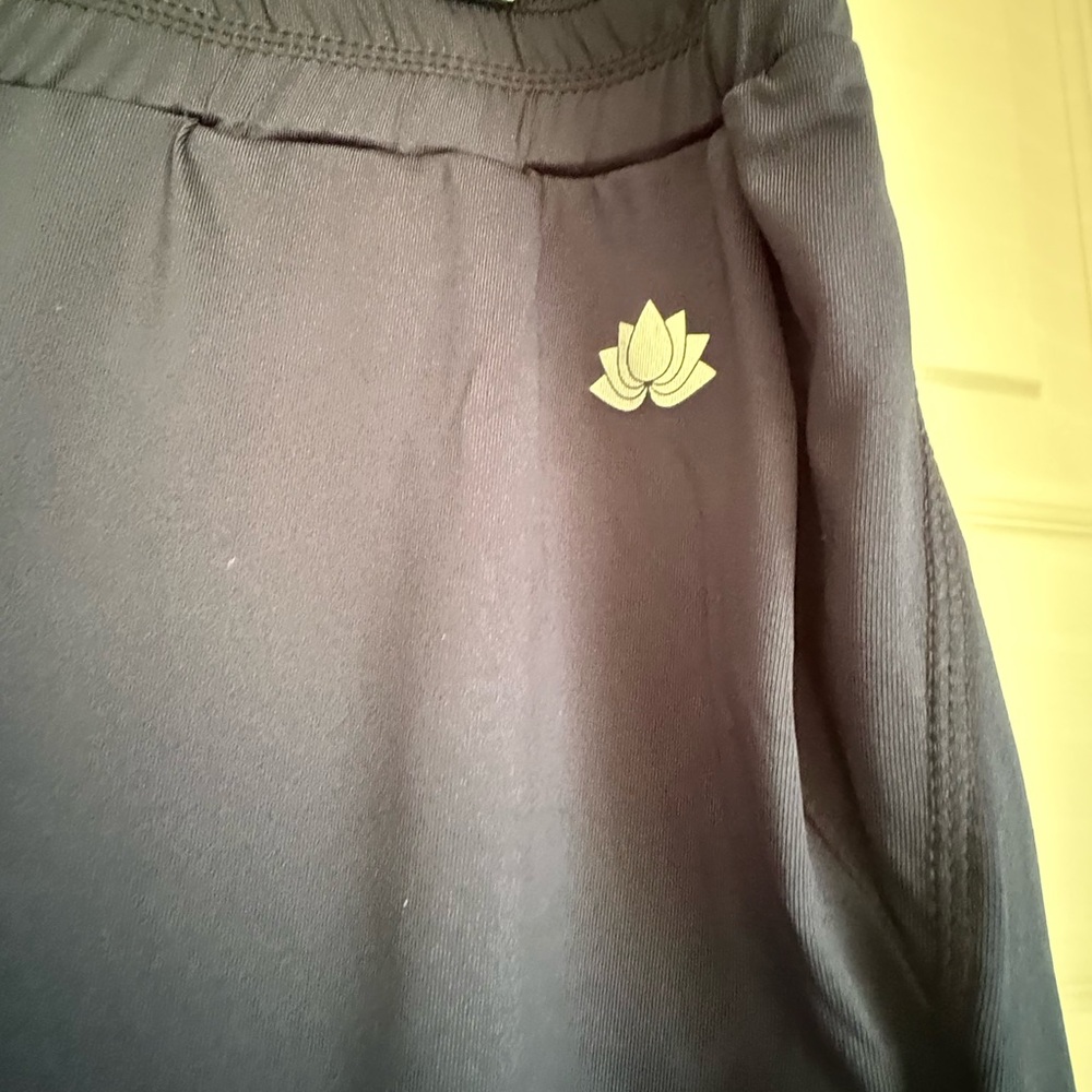 Snoga  Navy Knee-Length travel skirt - Picture 3 of 9